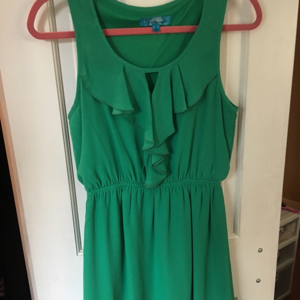 Francesca’s green ruffle dress